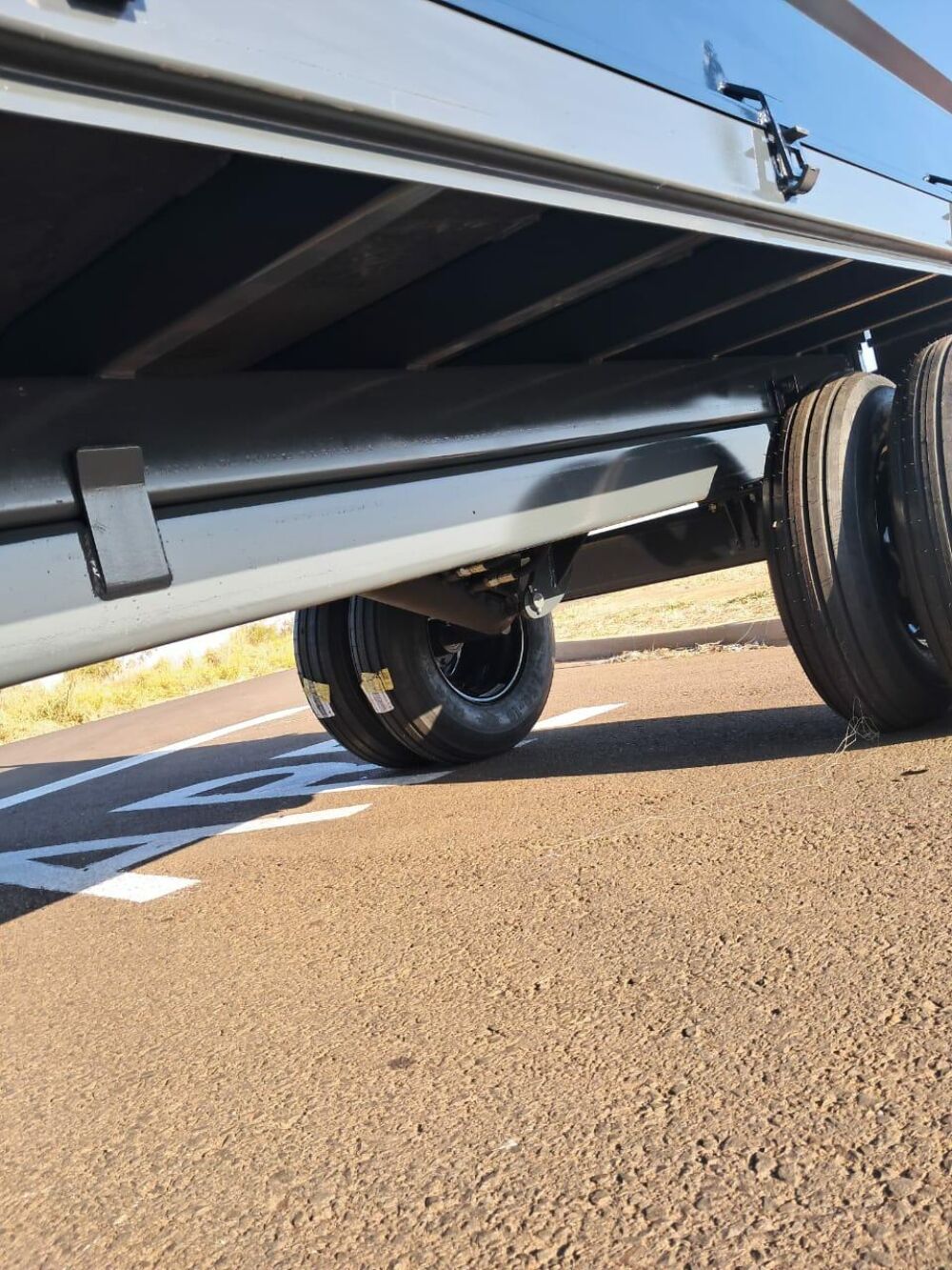 Imagem adicional 12 do item Carreta Basculante Metálica